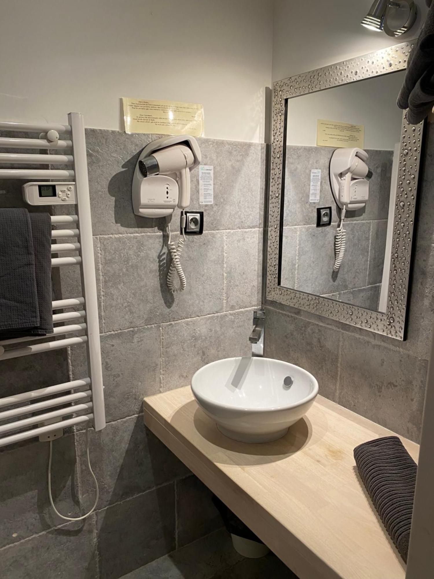 La Glycine Hotel, Spa Et Bien-Etre Hotel 2*