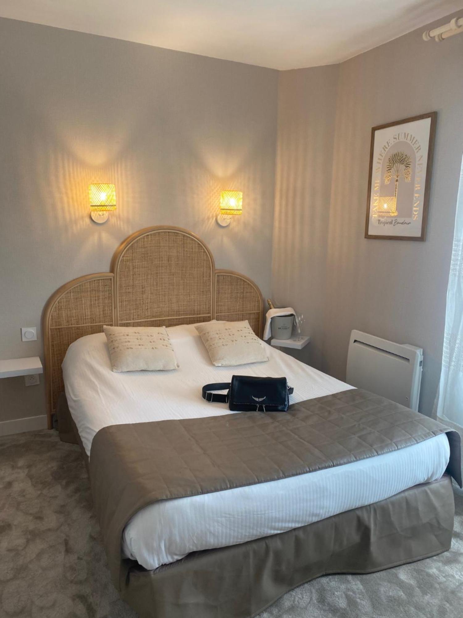Hotel La Glycine Hotel, Et Bien-etre