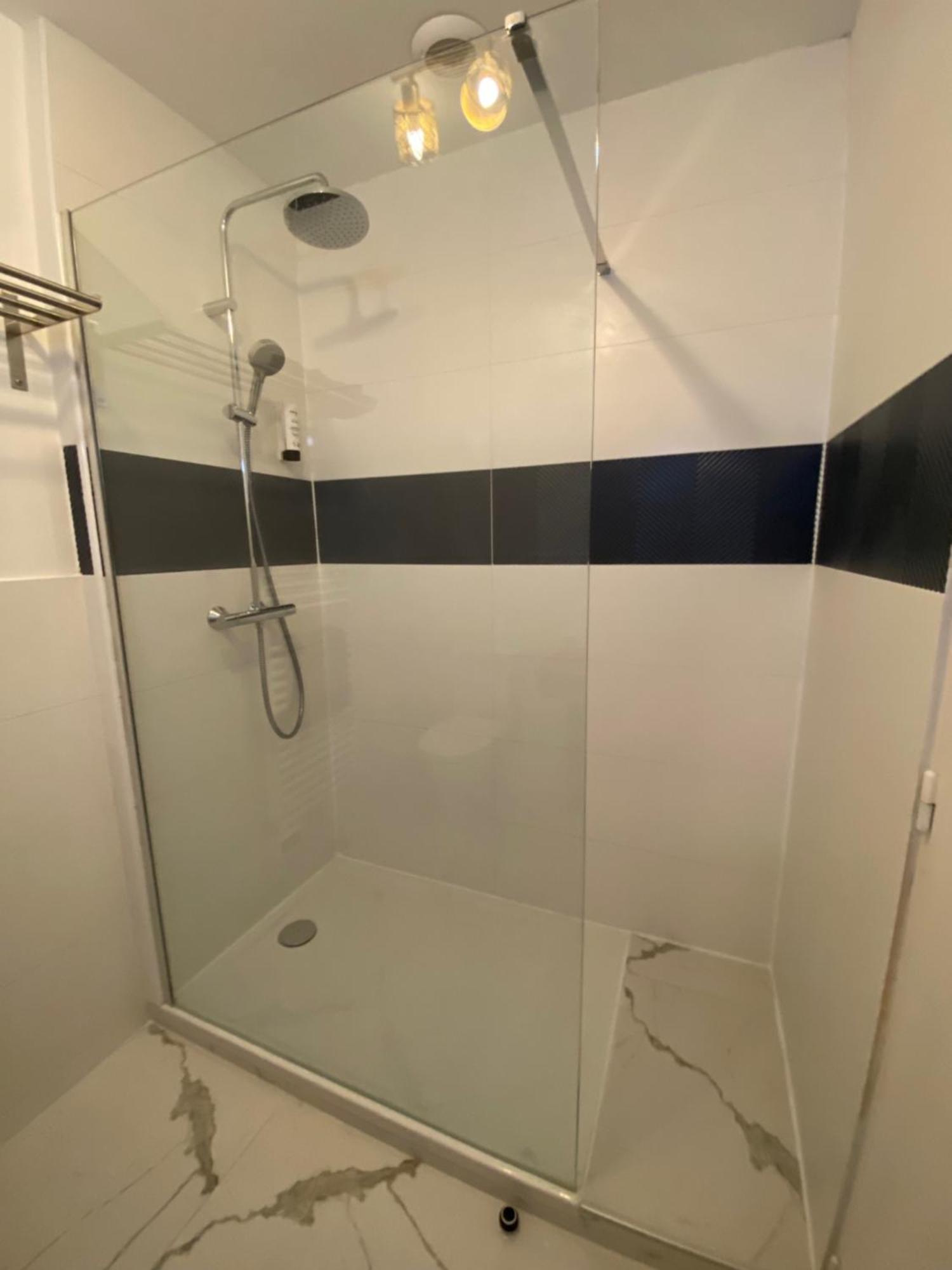 La Glycine Hotel, Spa Et Bien-Etre Hotel 2*